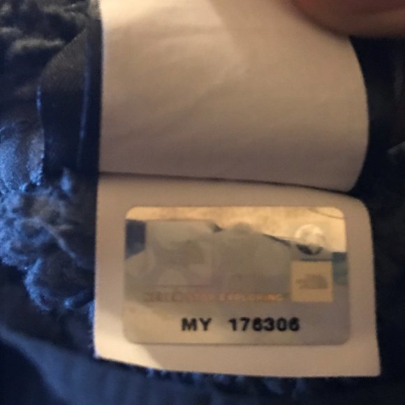 The North Face Kids Boys Jacket Winter Coat Black - Picture 8 of 8